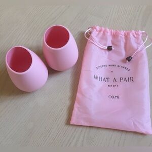 NWOT Odeme Pink Silicone Wine Glasses with Pouch